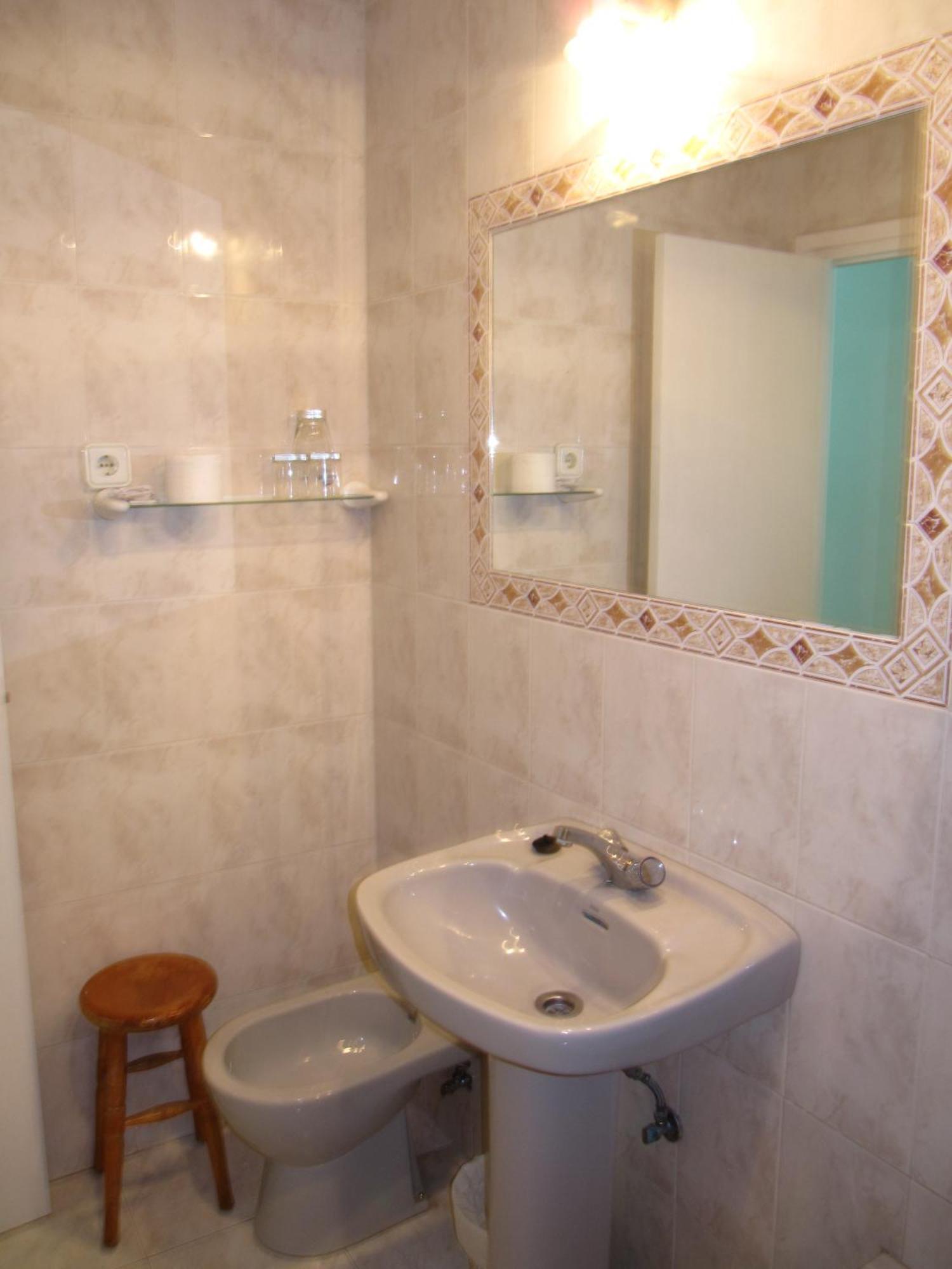 Hostal La Pilarica Marbella Zimmer foto